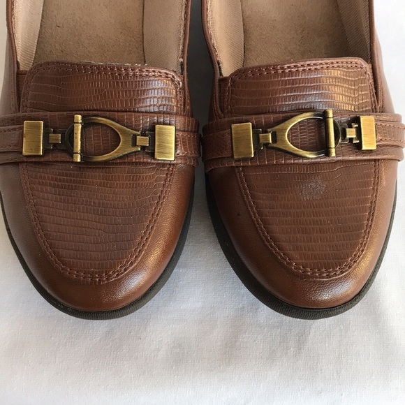 Life Stride SoftSystem brown Flex comfort shoes - Picture 2 of 8